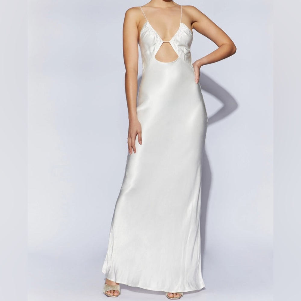 Meshki Cream Maxi Dress - Picture 3 of 8